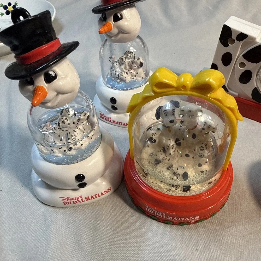 Vintage Disney 101 Dalmatians McDonald's Snow Dome Globe 1996, 5 Pieces